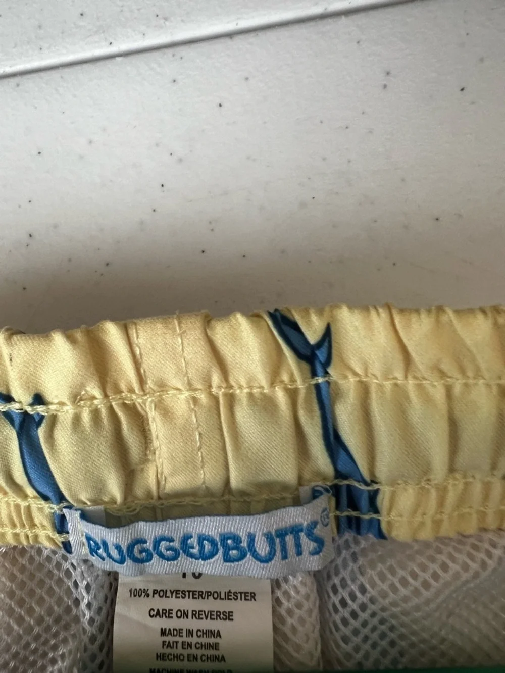 Rugged Butts light yellow